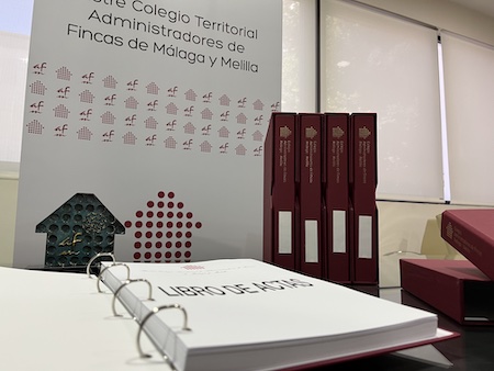 El CAF Málaga edita libros de actas para los colegiados
