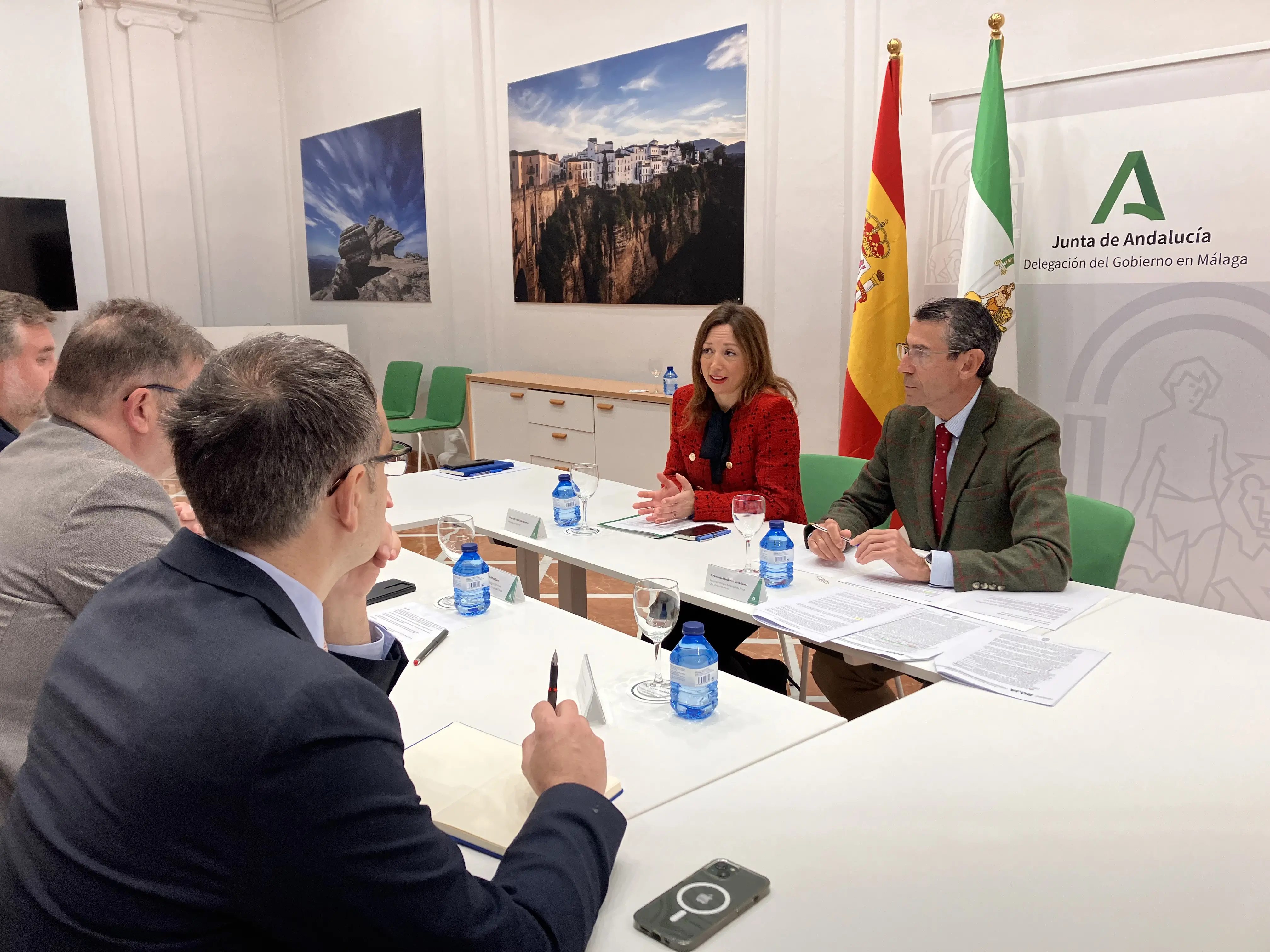Colaboración junta y colegio de administradores de fincas de Málaga y melilla. Medidas contra la sequía