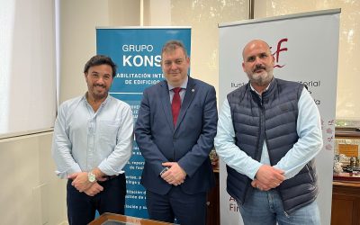 Acuerdo entre CAF Málaga y Grupo KONS, experto en rehabilitación integral y obras en comunidades